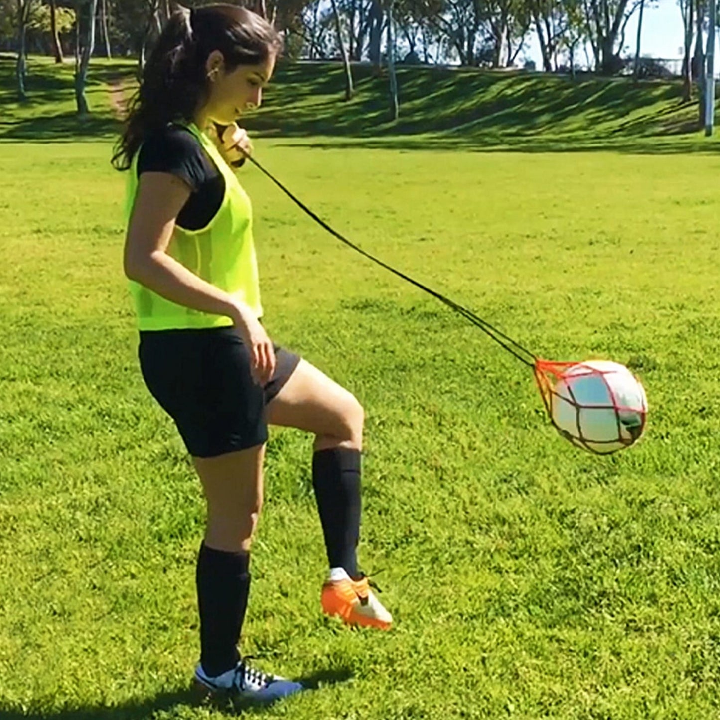 5 Soccer Ball Bungee Elastic Juggling Skill Training Net Handle